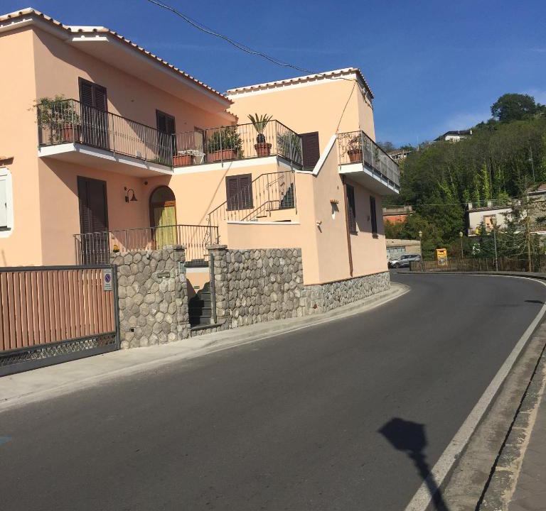 Schiazzano House | Milordrelais