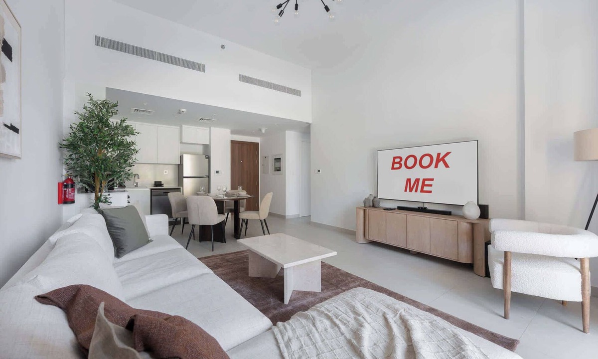 Umm Suqeim 3 Apartment | MJL Apartment for 4 people near Water Parks!