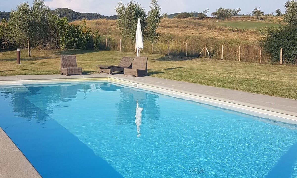 Castelfalfi Apartment | Modern apartment located on the 1st floor in a masterfully restored "Casale"