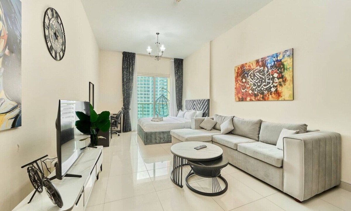 Dubai Sports City Apartment | Modern Studio Retreat in Sports City Dubai