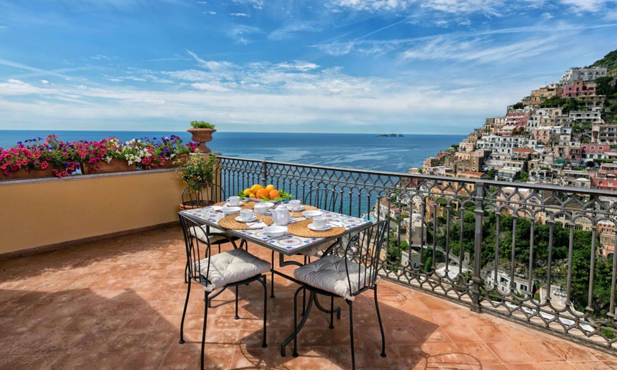 Liparlati Apartment | My Rental Homes - Casa Praiano 5 minute walk from Positano downtown with sea view