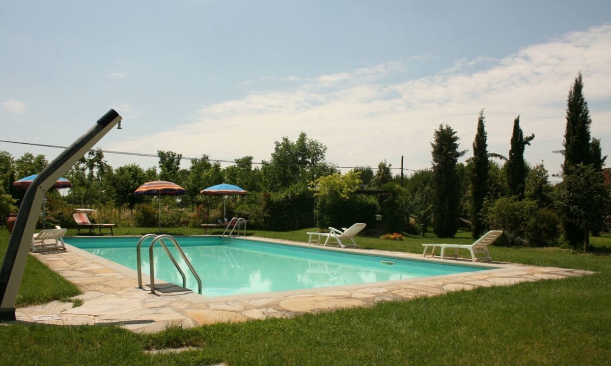 Castiglion Fiorentino Apartment | Nice apartment for 2 guests with pool, WIFI, TV and pets allowed, close to Cortona