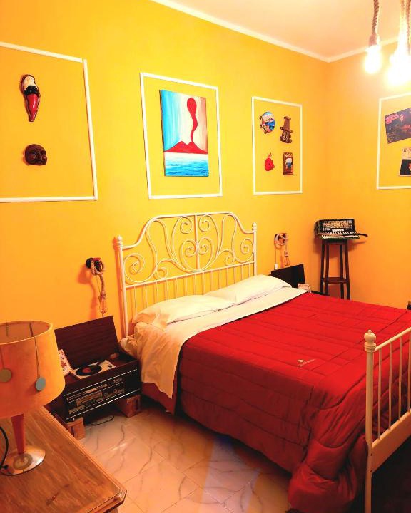 Naples City Centre Apartment | OPERA...HOME