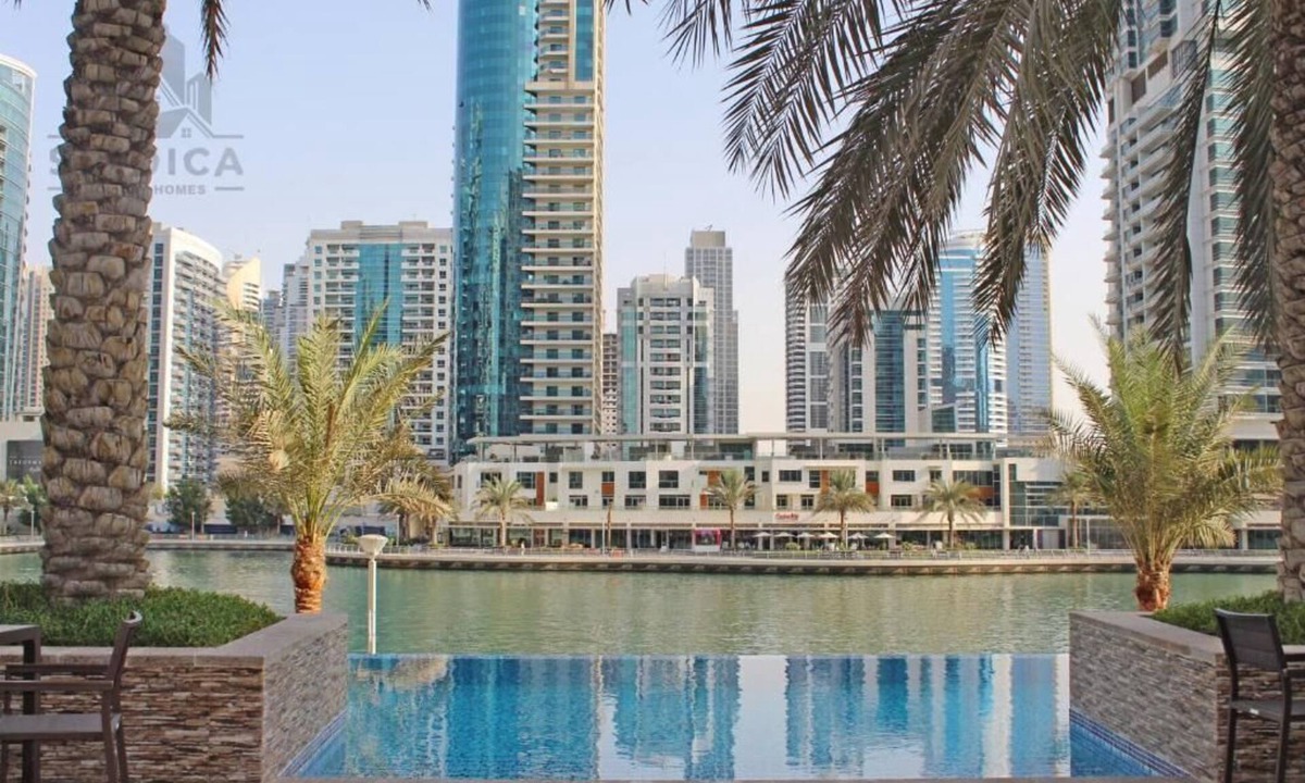 Jumeirah Apartment | Perfect 2 bedrooms apartment near the beach.