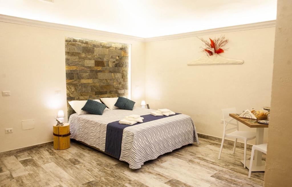 San Ferdinando Apartment | Plebiscito House Naples