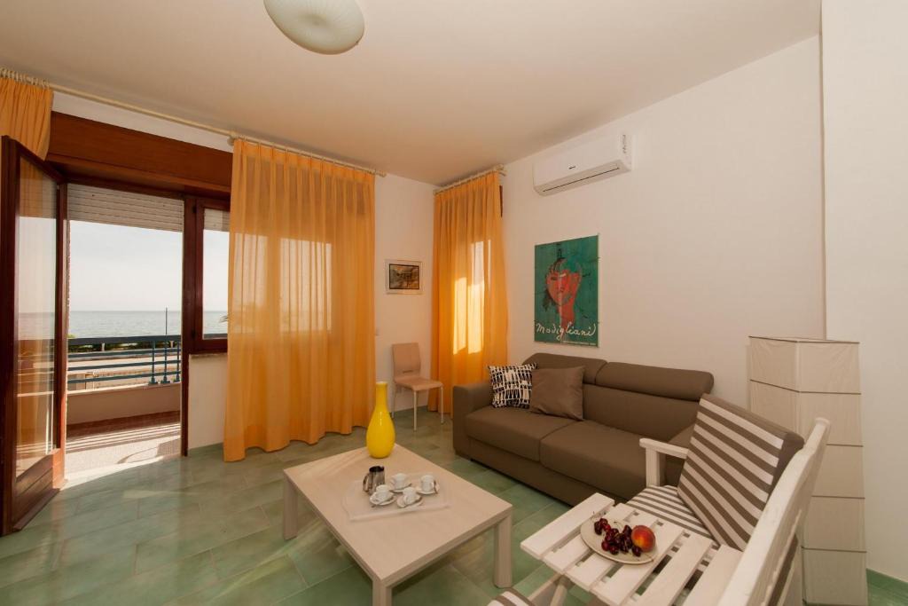 Minturno Apartment | Ponza Apartment