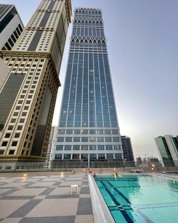 Trade Center House | Private Rooms in CoLiving Apartments UP Tower DIFC