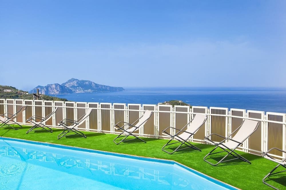 Schiazzano Villa | Private villa with swimming pool in Sorrento