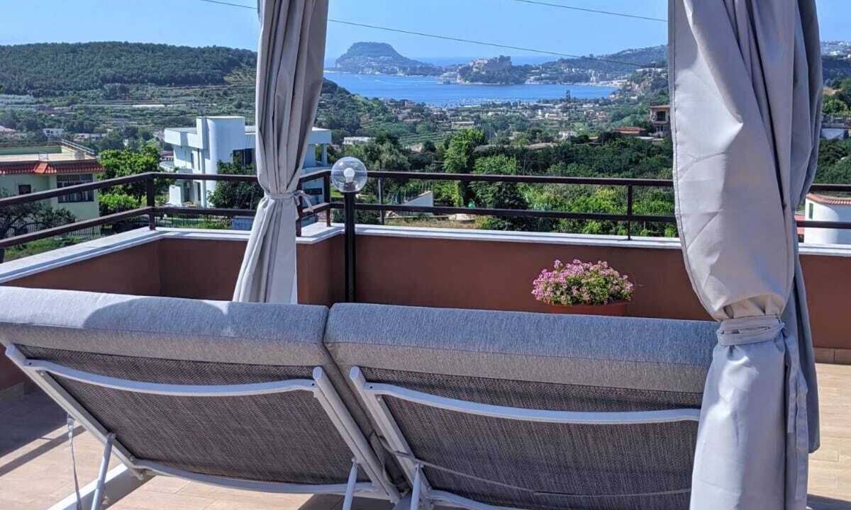 Licola Bed & Breakfast | Puteoli House