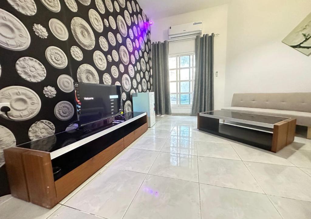 Jumeira 3 House | Relaxing Private Rooms in Compound Housing near Burj Alarab Villa 124