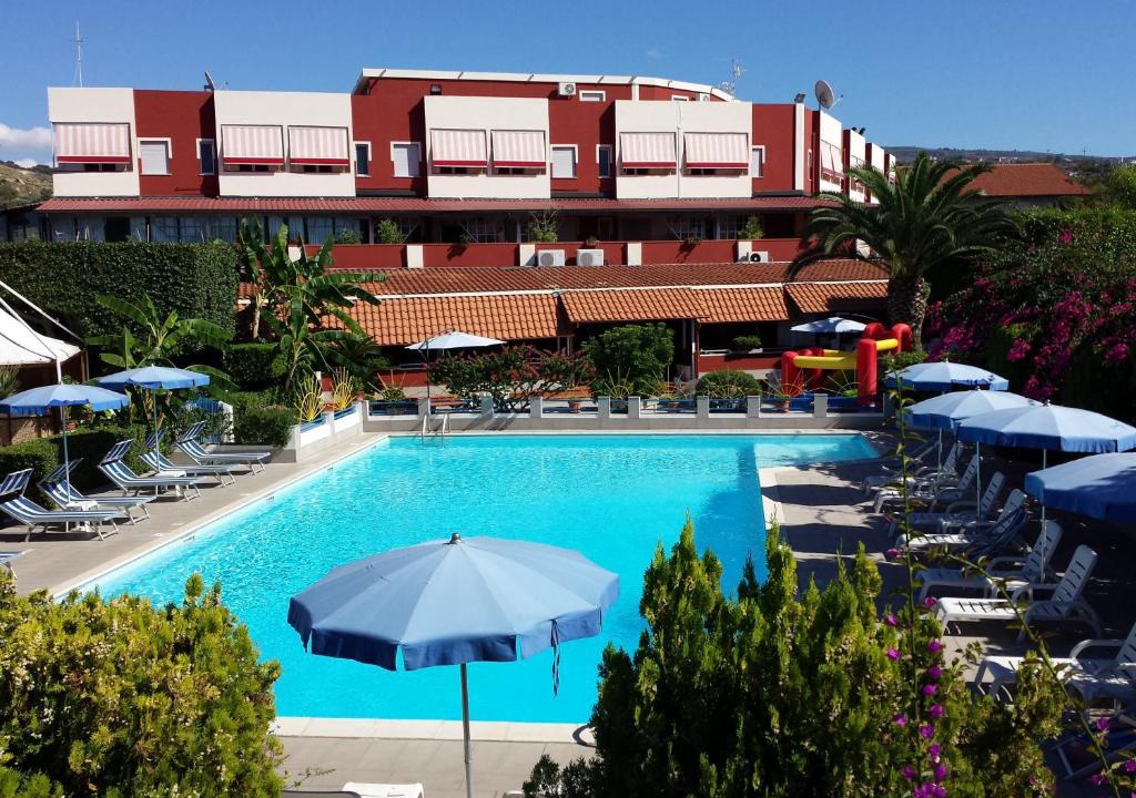 Ricadi Apartment | Residence Hotel Felix