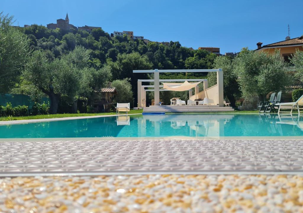 Ripa Teatina Bed & Breakfast | Rocky House