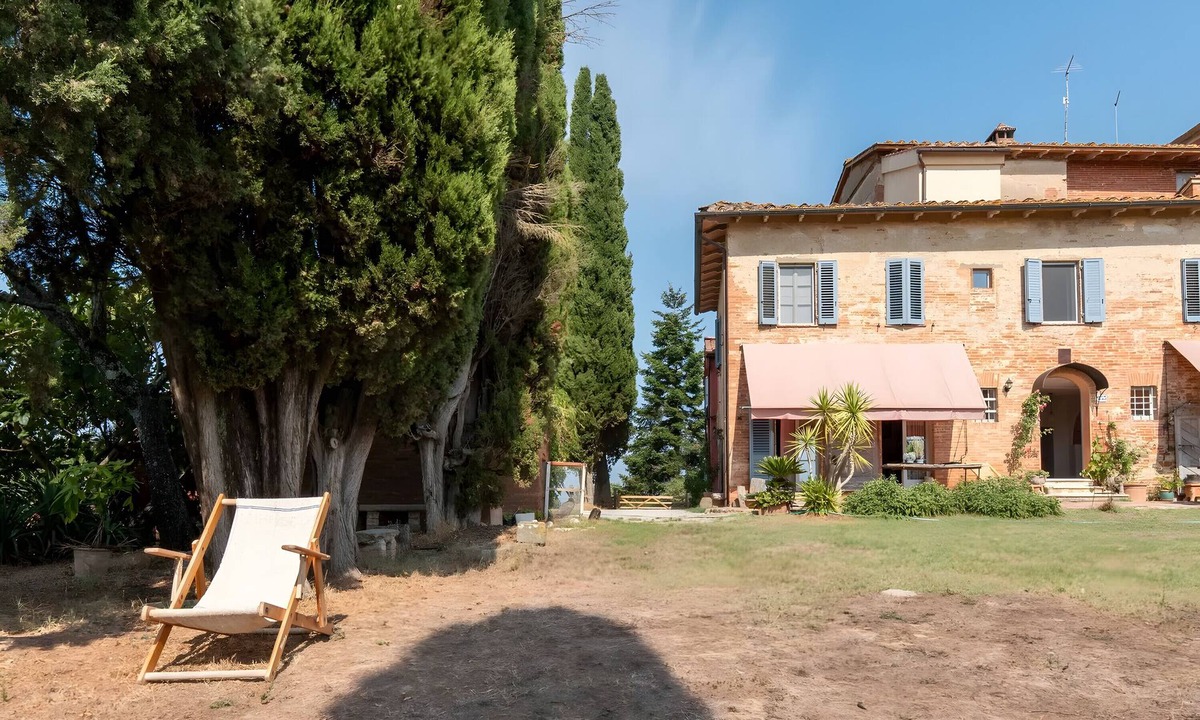 Santarello Apartment | Room 'Family Suite' with Shared Pool, Terrace and Wi-Fi