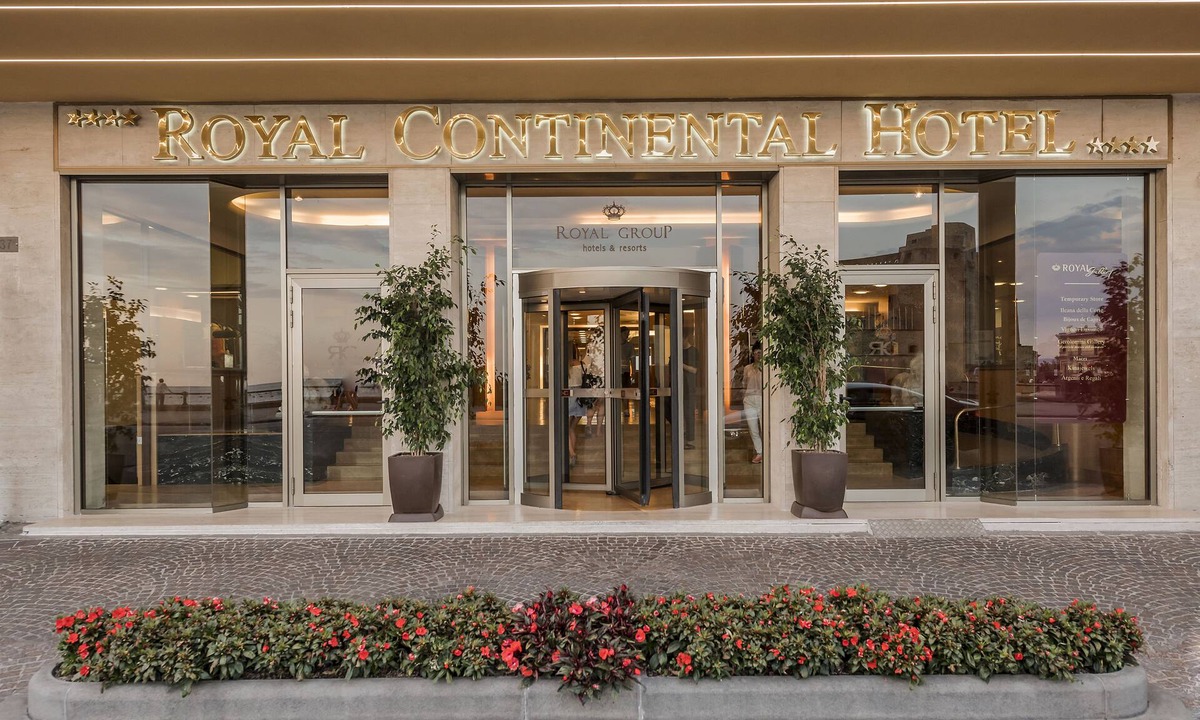 San Ferdinando Hotel | Royal Continental Hotel Naples