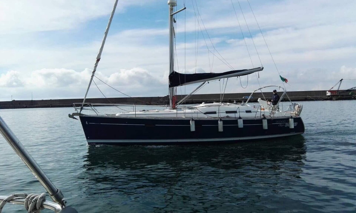 Mount Vesuvius - Pompei Boat Rental | Sail Boat to Navigate to Amalfi Coast