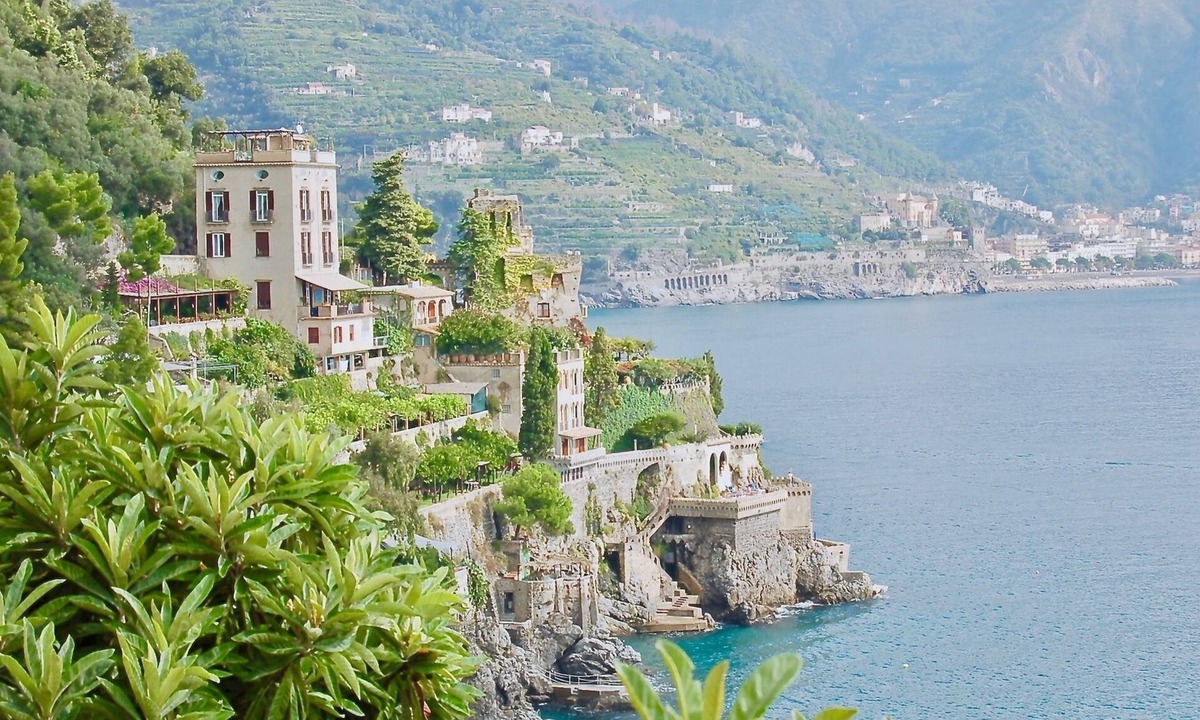 Ravello Villa | SELENE - Eight Bedroom Villa, Sleeps 16