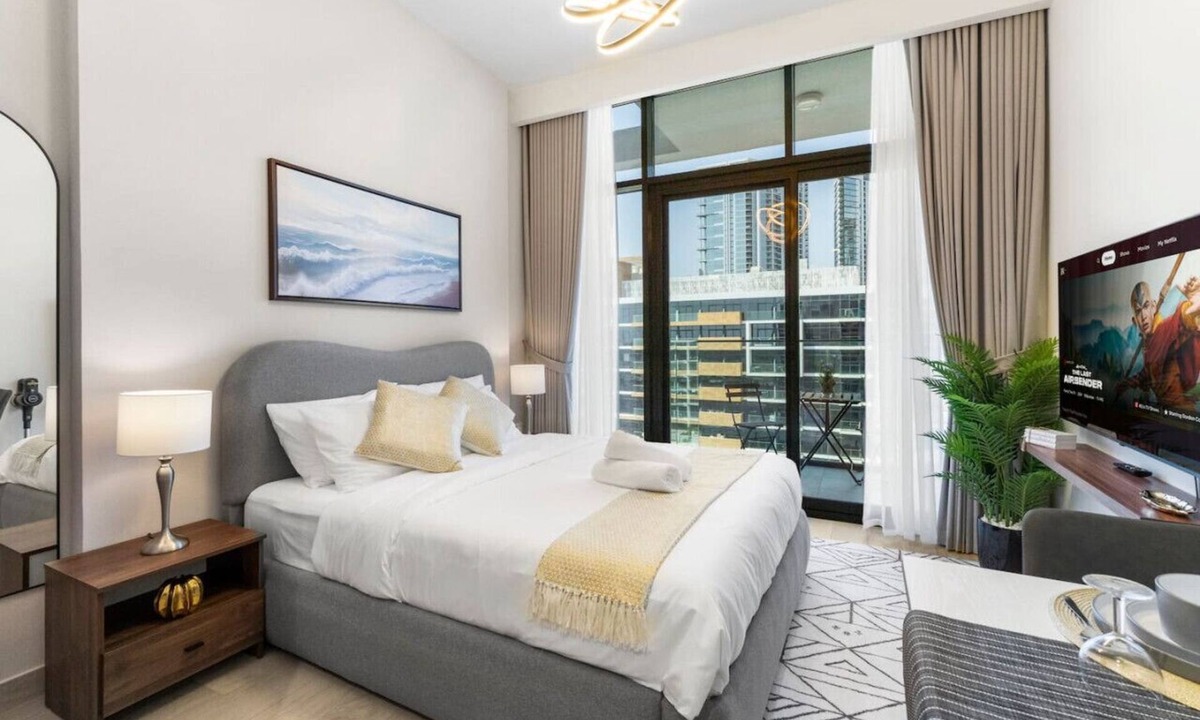 Nad Al Sheba Apartment | Serenity Royale Escape