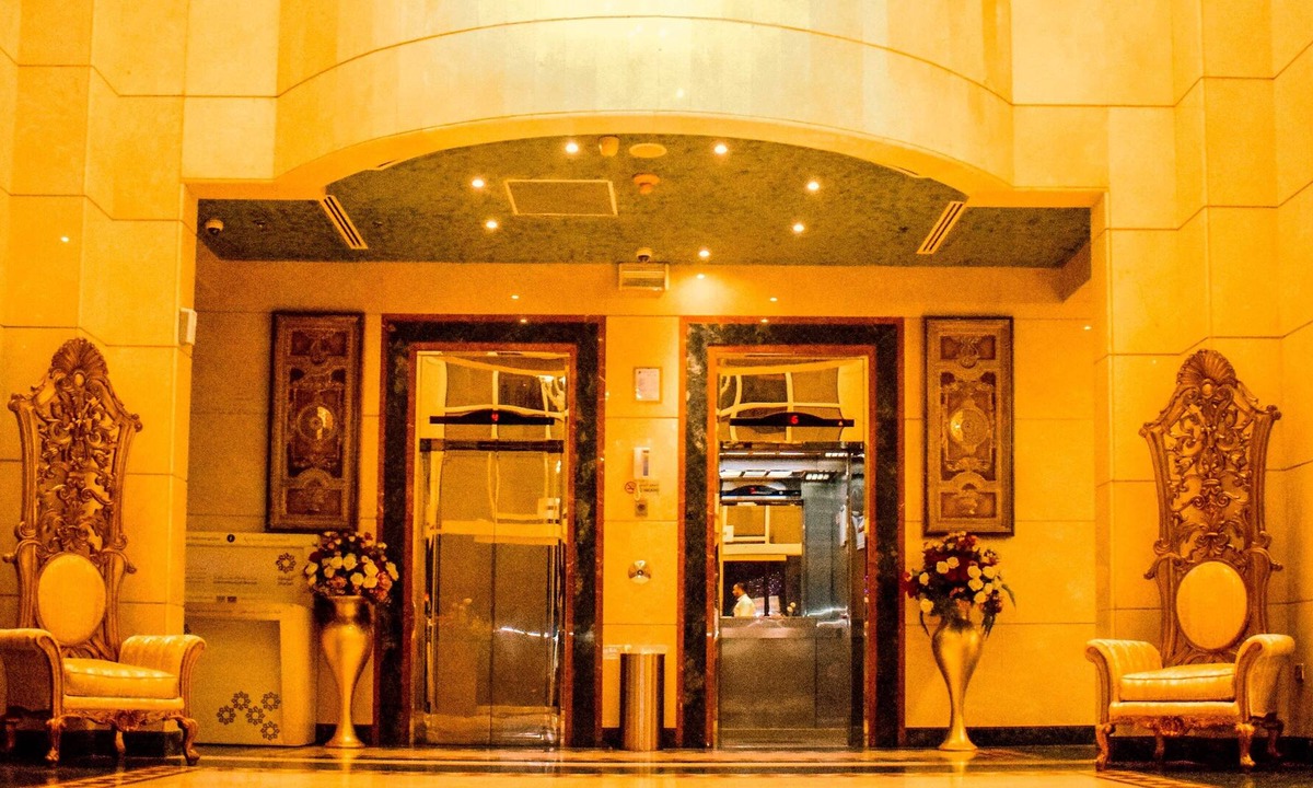 Sharjah Apartment | Soothing Couples Retreat In The Heart Of The City