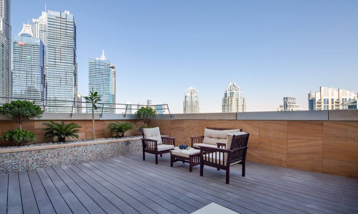 Dubai Marina Apartment | Sophisticated 3BR in Dubai Marina With Stunning Marina Views
