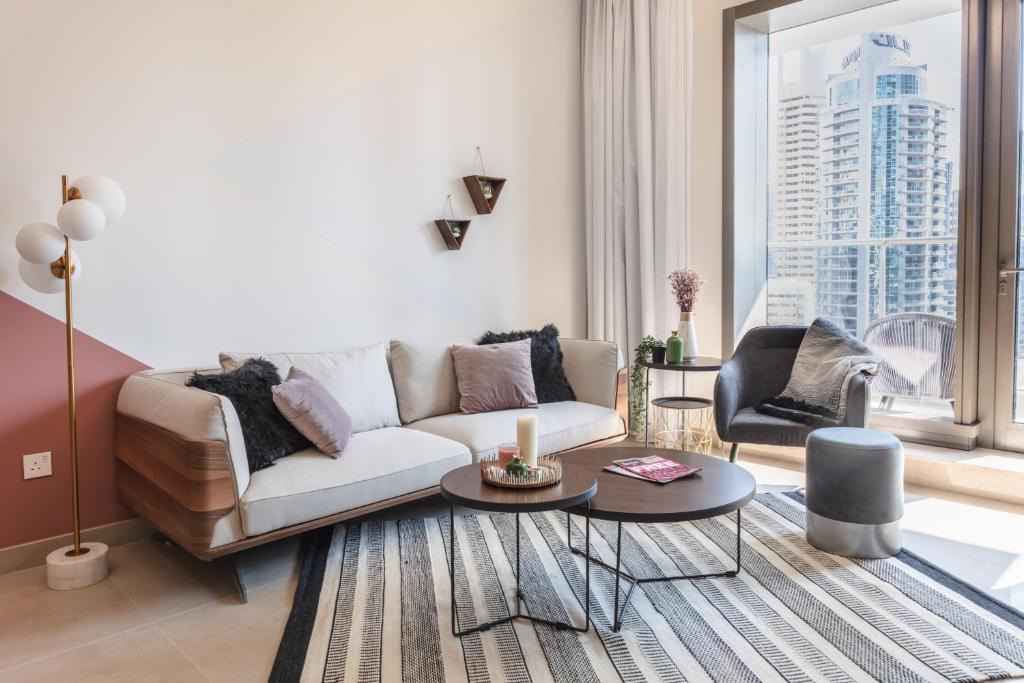 Stella Stays Dubai Jbr Beach Netflix | Dubai Marina