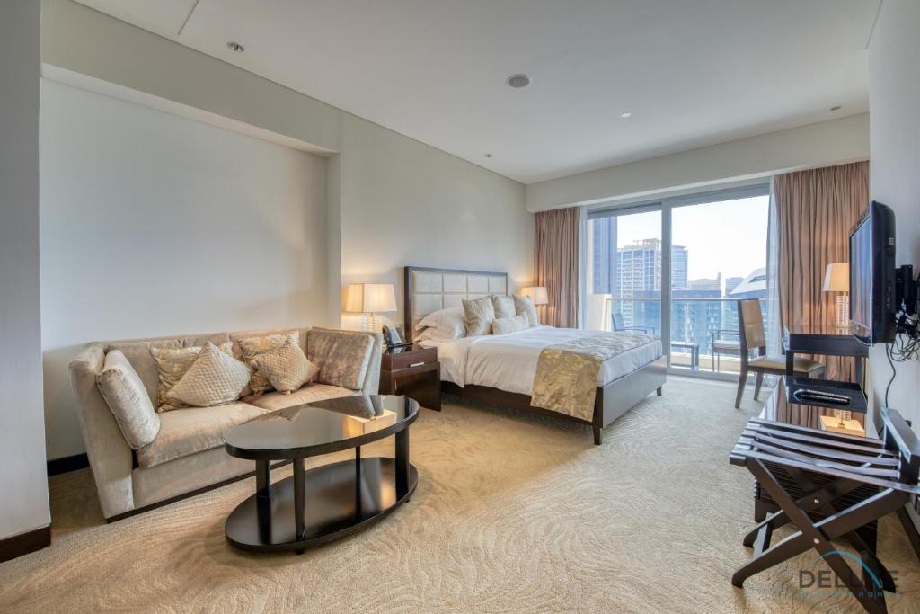 Dubai Marina Apartment | Steps Away From Marina Mall with Iconic Marina Canal Views, The Address Residences, Dubai Marina by Deluxe Holiday Homes