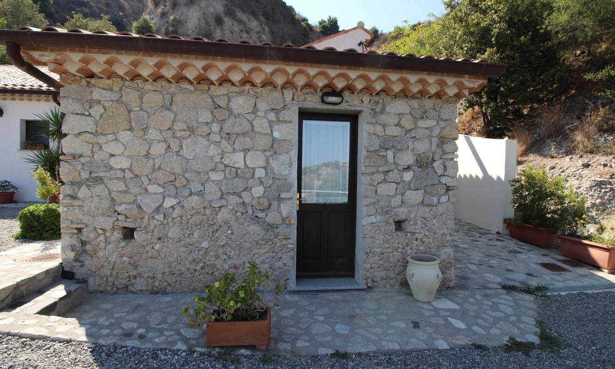 Stilo Bed & Breakfast | Stone House Room