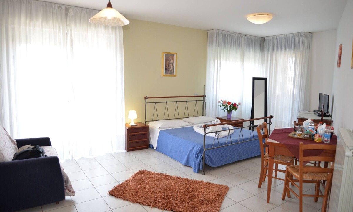 Arezzo Apartment | Studio in the city center with private parking