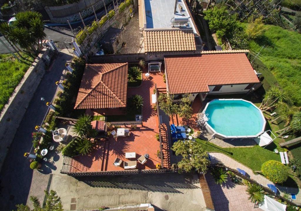 Termini Villa | The Garden on Capri