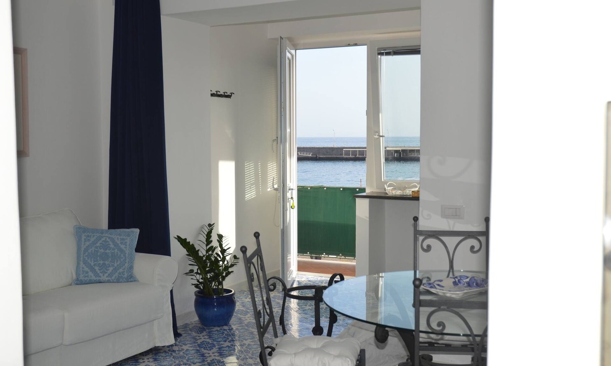Marina Grande House | the port guesthoause in Capri