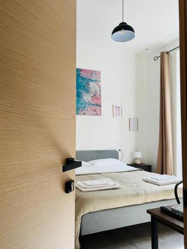 Frattamaggiore Bed & Breakfast | The Roof Garden - Bed&Breakfast