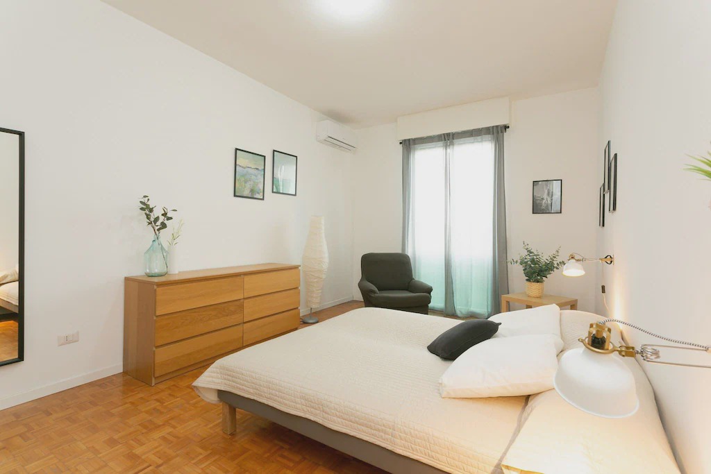 Zona Farini House | Three-room apartment adjacent to the Maciachini metro