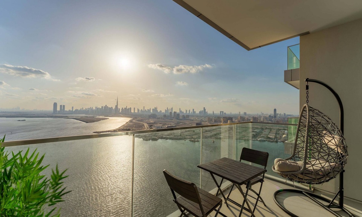 Dubai Apartment | Trendy Apt on the Creek w/Superb Dubai Skyline Vw