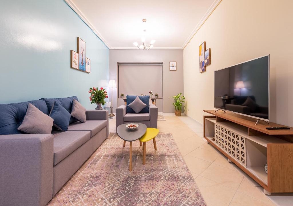 DIFC Apartment | Trinity Holiday Homes - Sheikh Zayed Road Near to Financial Center Metro Station