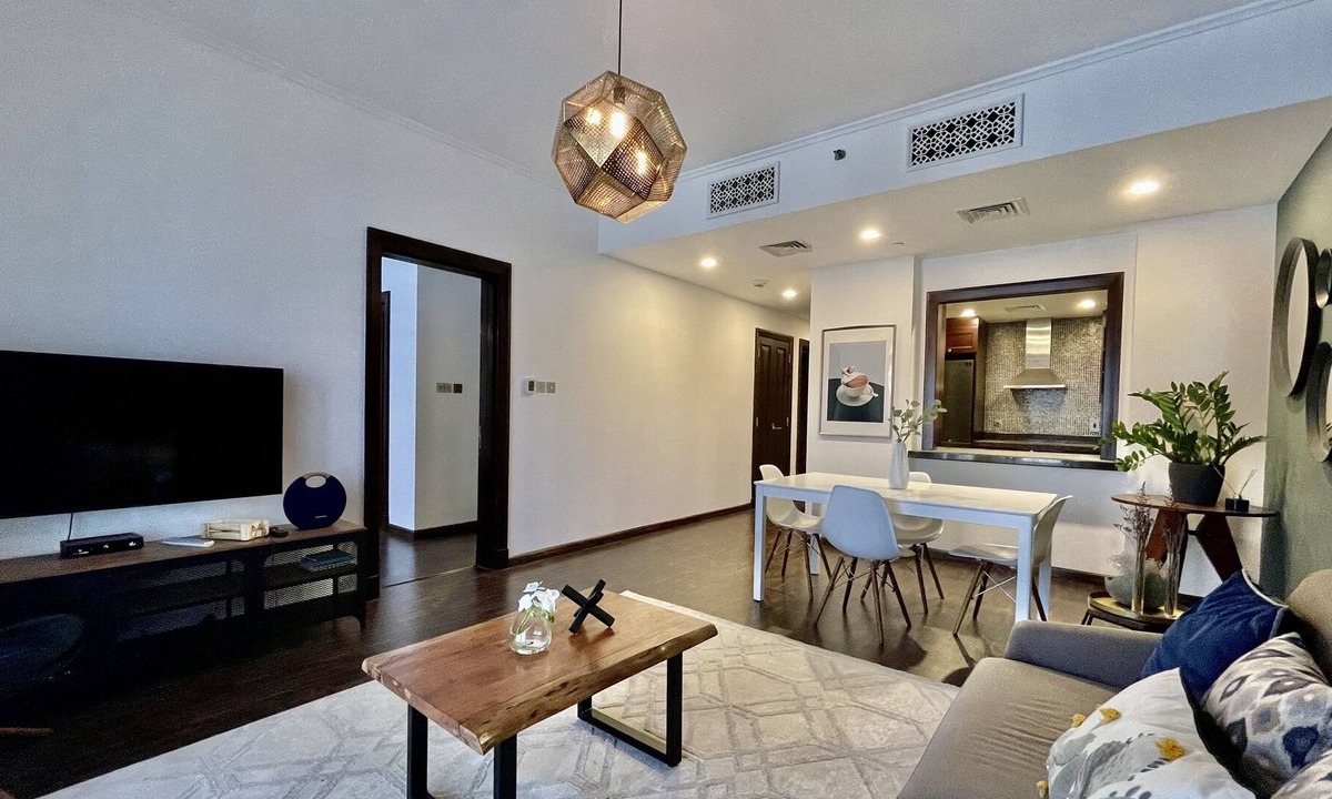 Downtown Dubai Apartment | Ultimate Luxury in Dubai Downtown - Burj Views