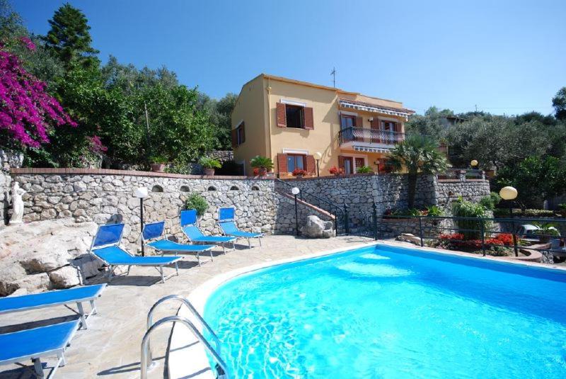 Schiazzano Villa | Villa Campanelle