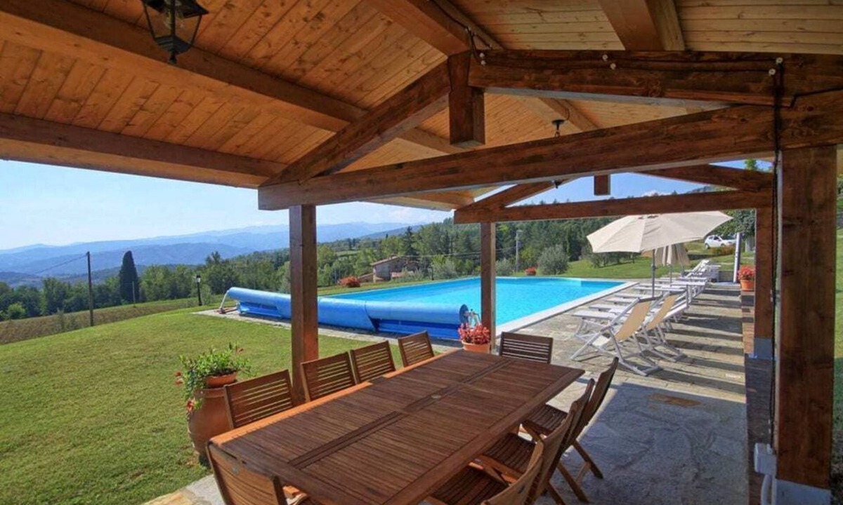 Pratovecchio House | Villa Campornesi Comfortable holiday residence