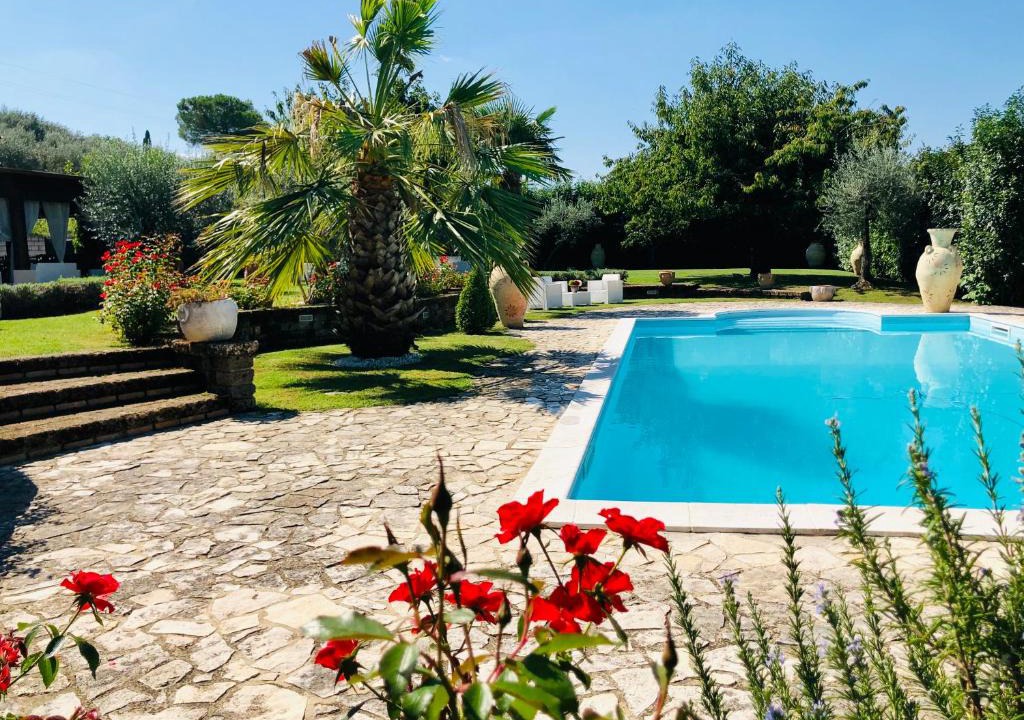 Mirabella Eclano Villa | VILLA "Casa al Chiazzullo"