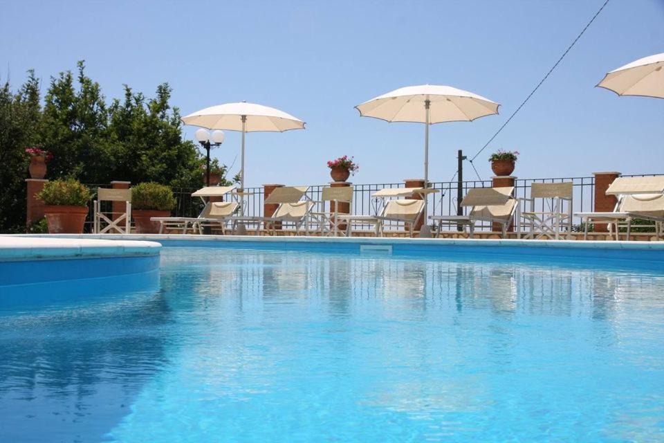 Paola Bed & Breakfast | Villa Catalano