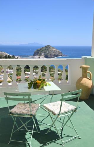 Succhivo House | Villa Eleonora, un angolo di Paradiso ad Ischia