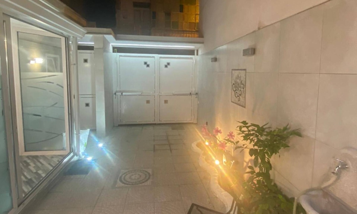 Grumo Nevano Villa | Villa 'La Rosaverde' with Private Terrace, Wi-Fi and Air Conditioning
