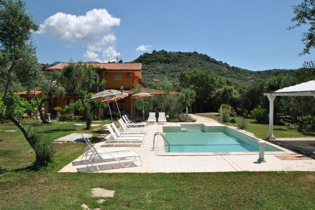 Itri Villa | VILLA LE VIGNE con piscina privata
