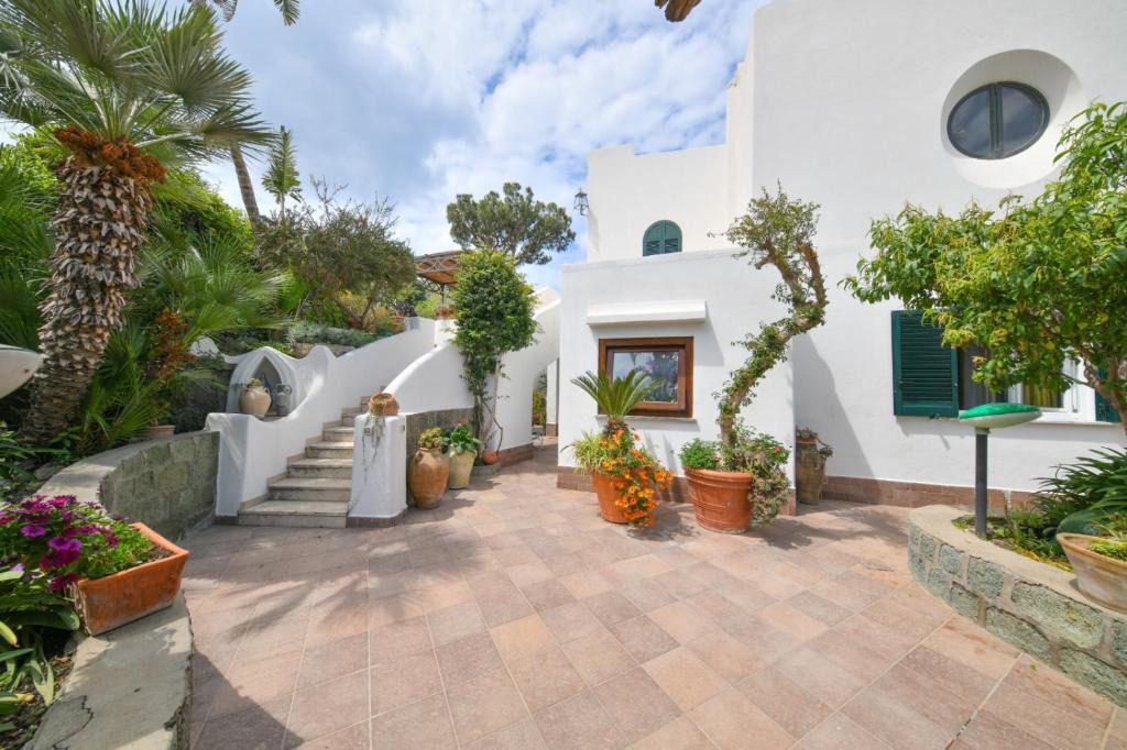 Lacco Ameno Villa | Villa Letizia
