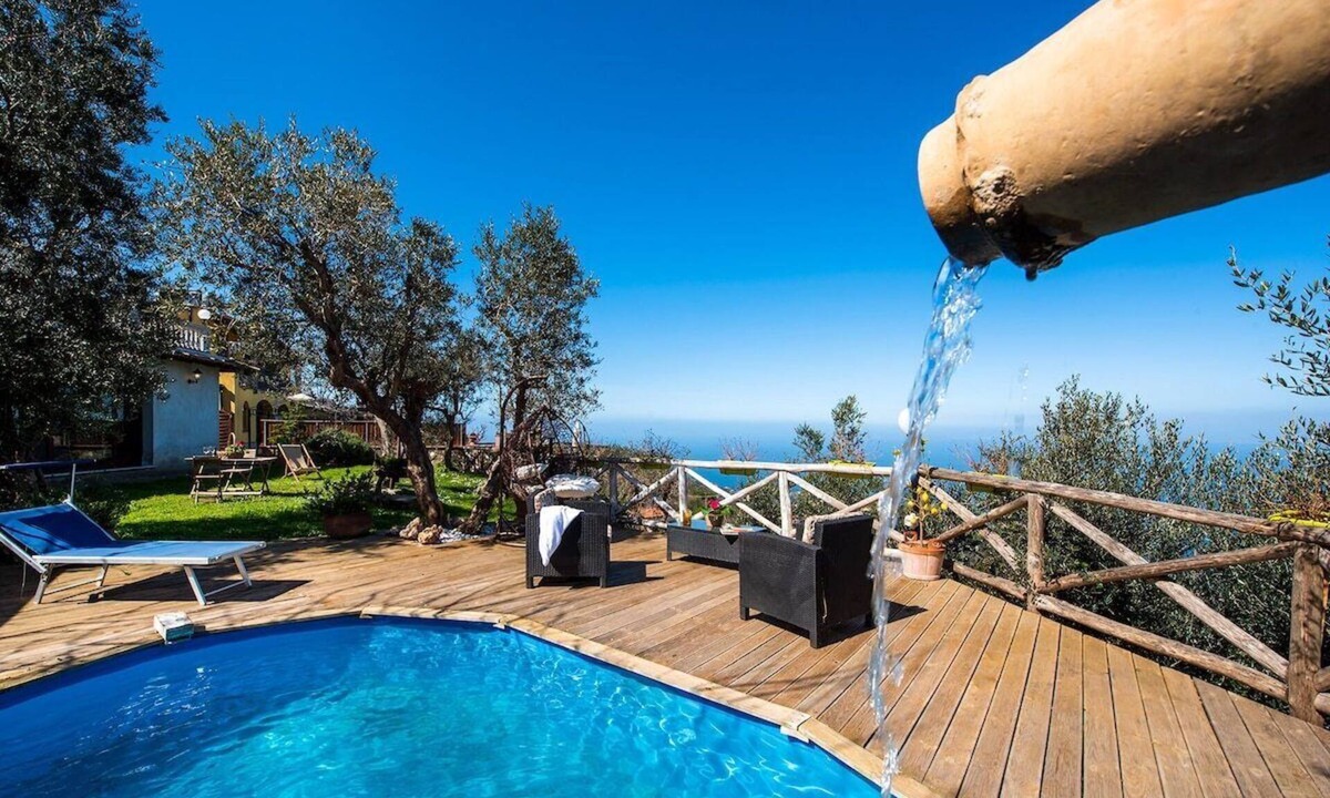 Priora Villa | Villa Milena with Pool and sea view