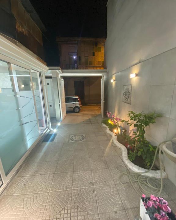 Frattamaggiore Apartment | Villa Rosaverde