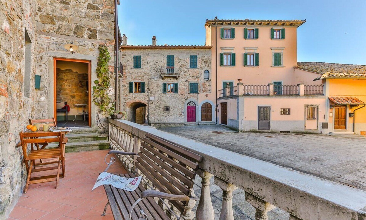 Pergine Valdarno House | Wonderful private villa for 4 guests with WIFI, A/C, patio and pets allowed, close to Arezzo