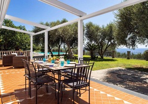 1000 m² Villa ∙ 5 bedrooms ∙ 15 guests
