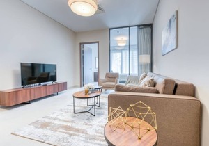 1BR Trendy Business Bay Apartment Close to Dubai Mall