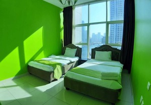 2 bed room apartment with Full Marina View