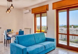 2 bedroom accommodation in Tortora
