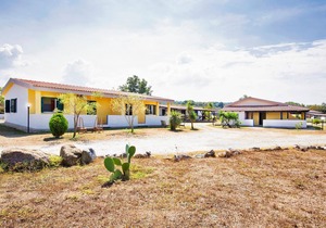 2 bedroom accommodation in Zambrone